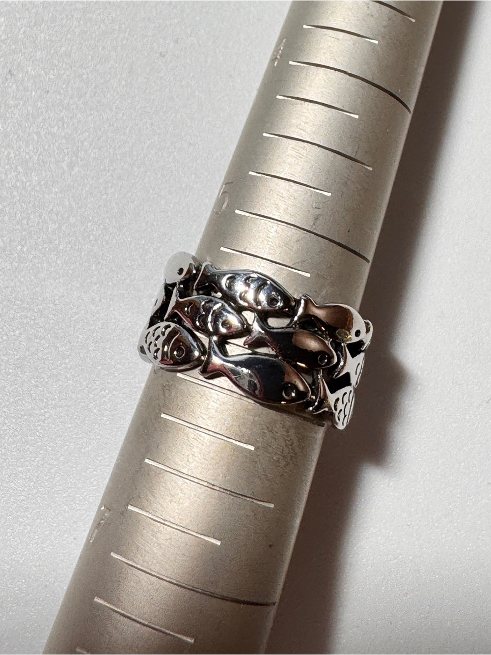 Silver Fish Motif Women's Ring - Polished Silver Band